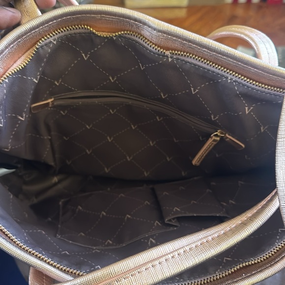 Pink metallic Hand bag - Picture 3 of 3